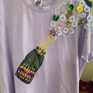 Mardi Parti queen of sparkles tee